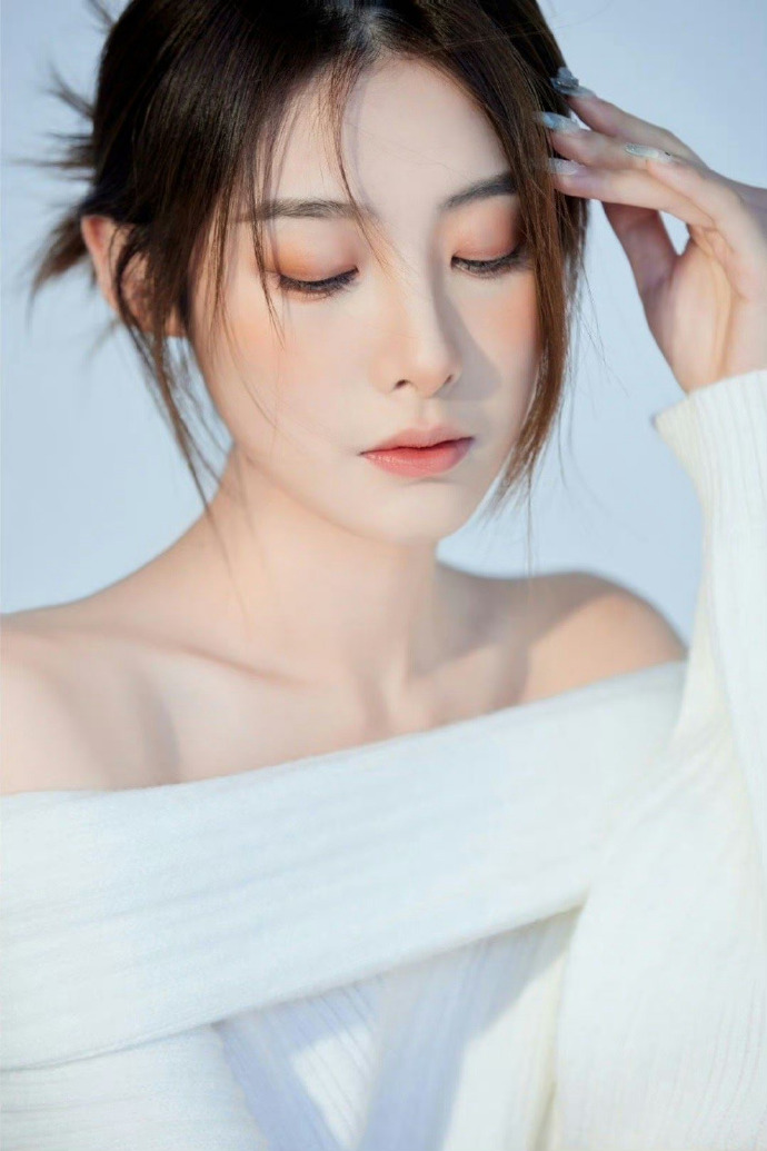 何子涵 头像
